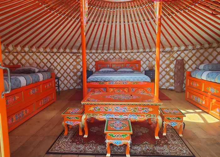 Yourte Traditionnelle Mongole